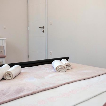 Luxury Apartment Makarska 2Min From Beach Bagian luar foto