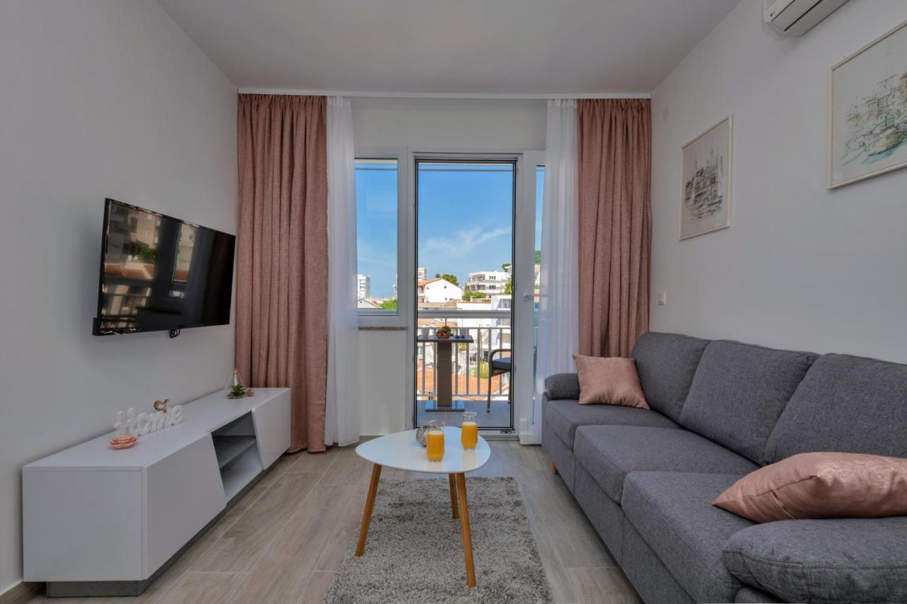 Luxury Apartment Makarska 2Min From Beach Bagian luar foto